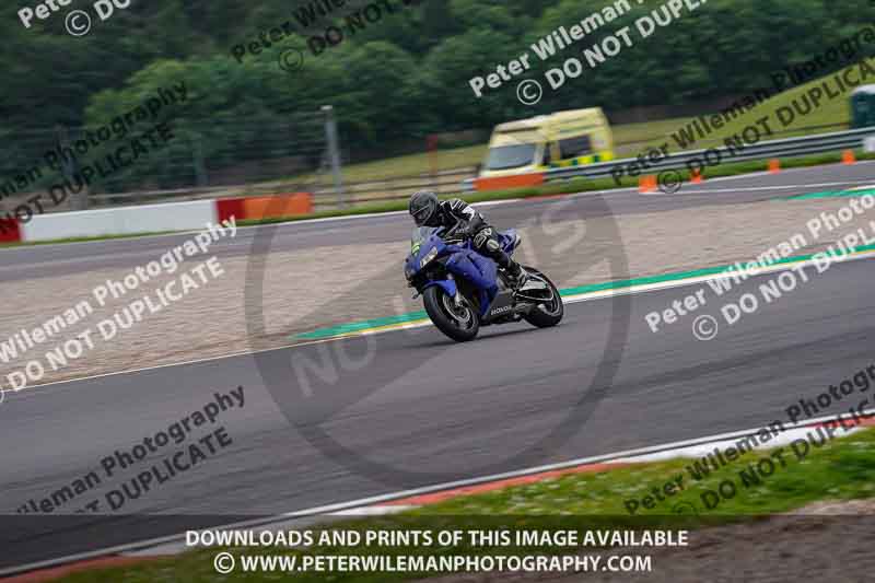 donington no limits trackday;donington park photographs;donington trackday photographs;no limits trackdays;peter wileman photography;trackday digital images;trackday photos